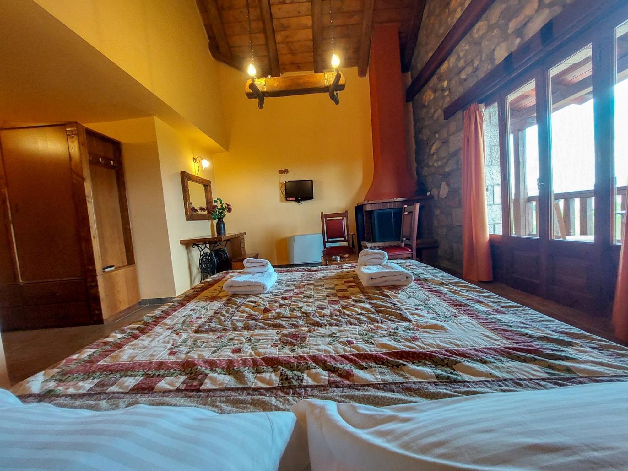 Metohi Hotel Marioláta Eksteriør billede