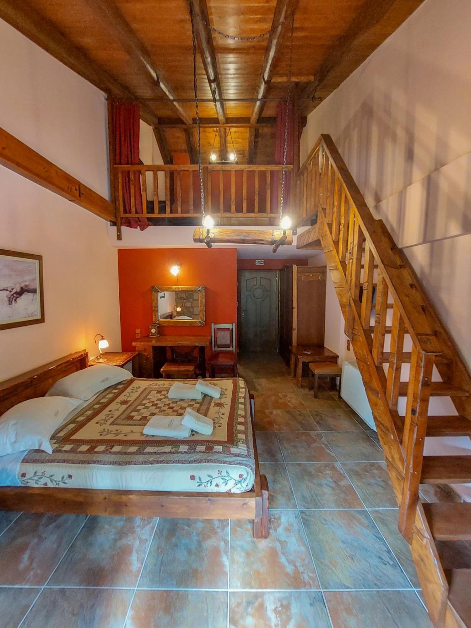 Metohi Hotel Marioláta Eksteriør billede